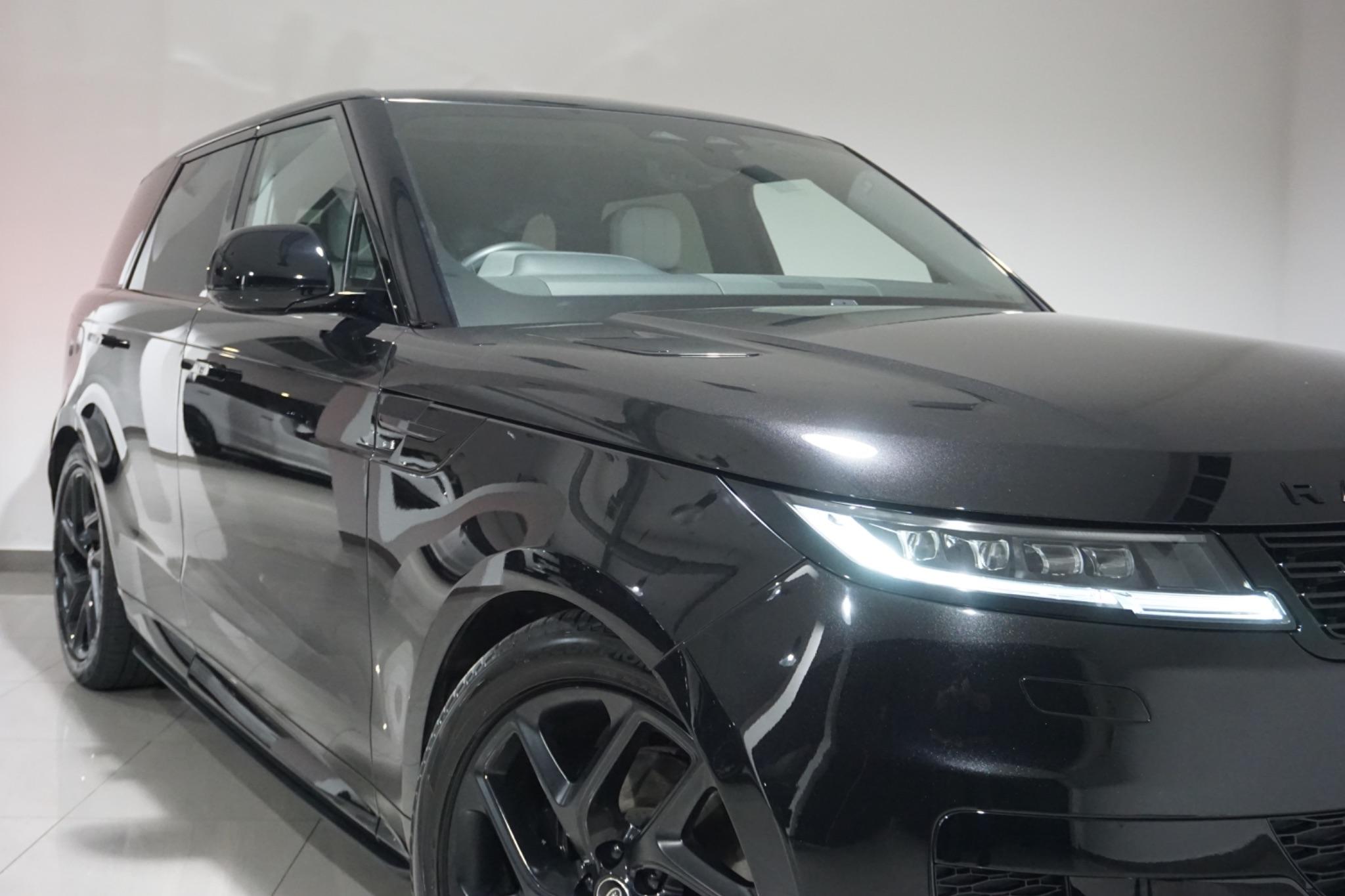 Land Rover Range Rover Sport 3.0 D300 MHEV Dynamic SE Auto 4WD Euro 6 (s/s) 5dr